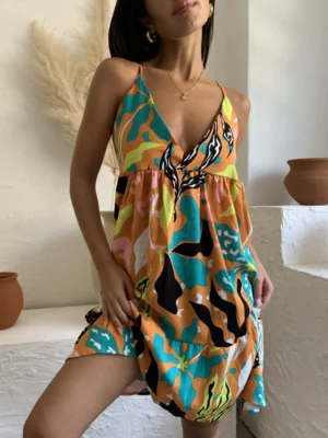 VESTIDO NARANJA Vestido Yuba