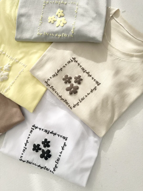 REME FLOWERS 1 Remera Flower