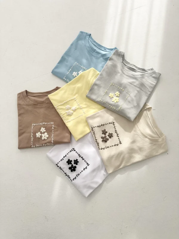 reme FLOWERS Remera Flower